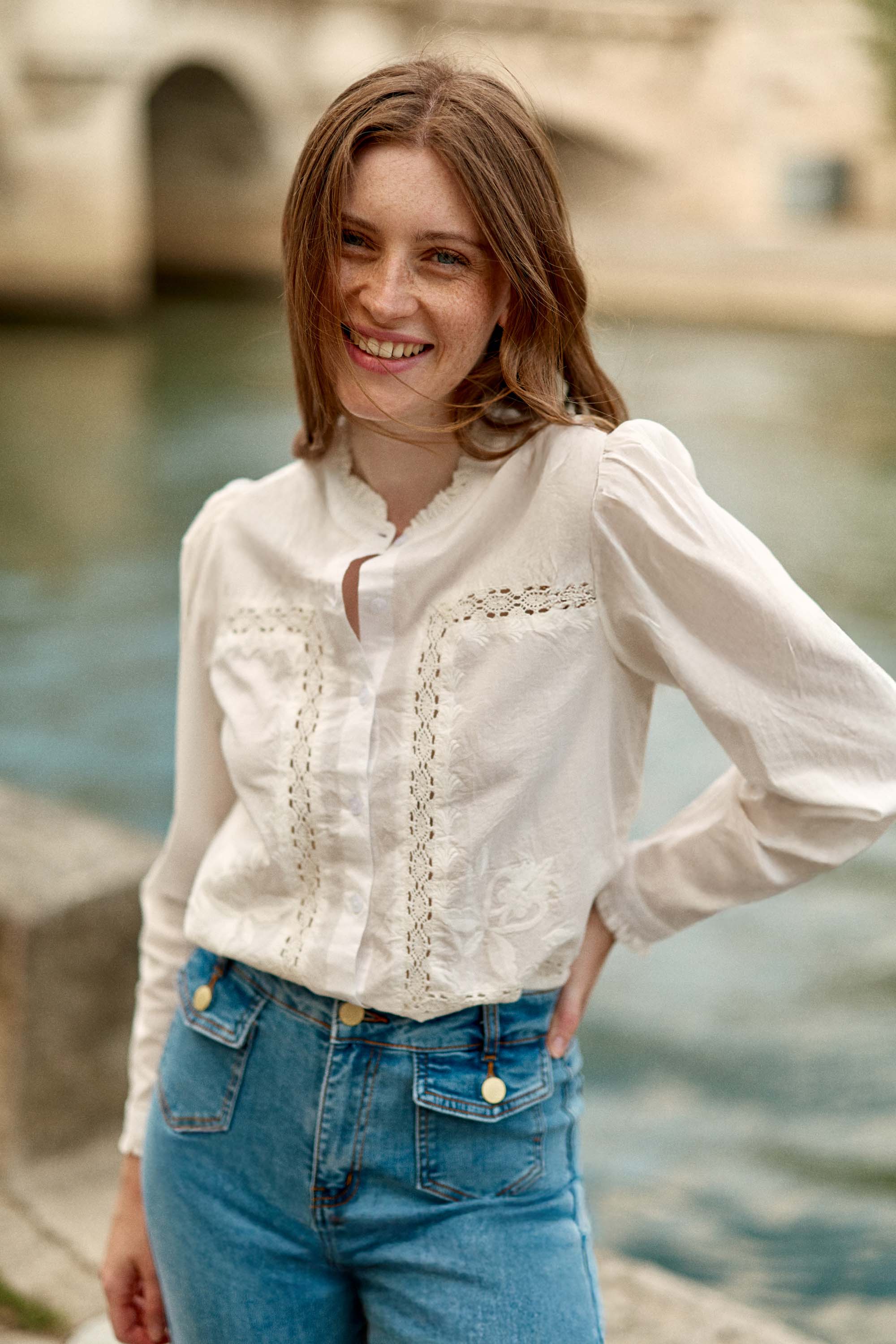Blouse avec broderies - Borys