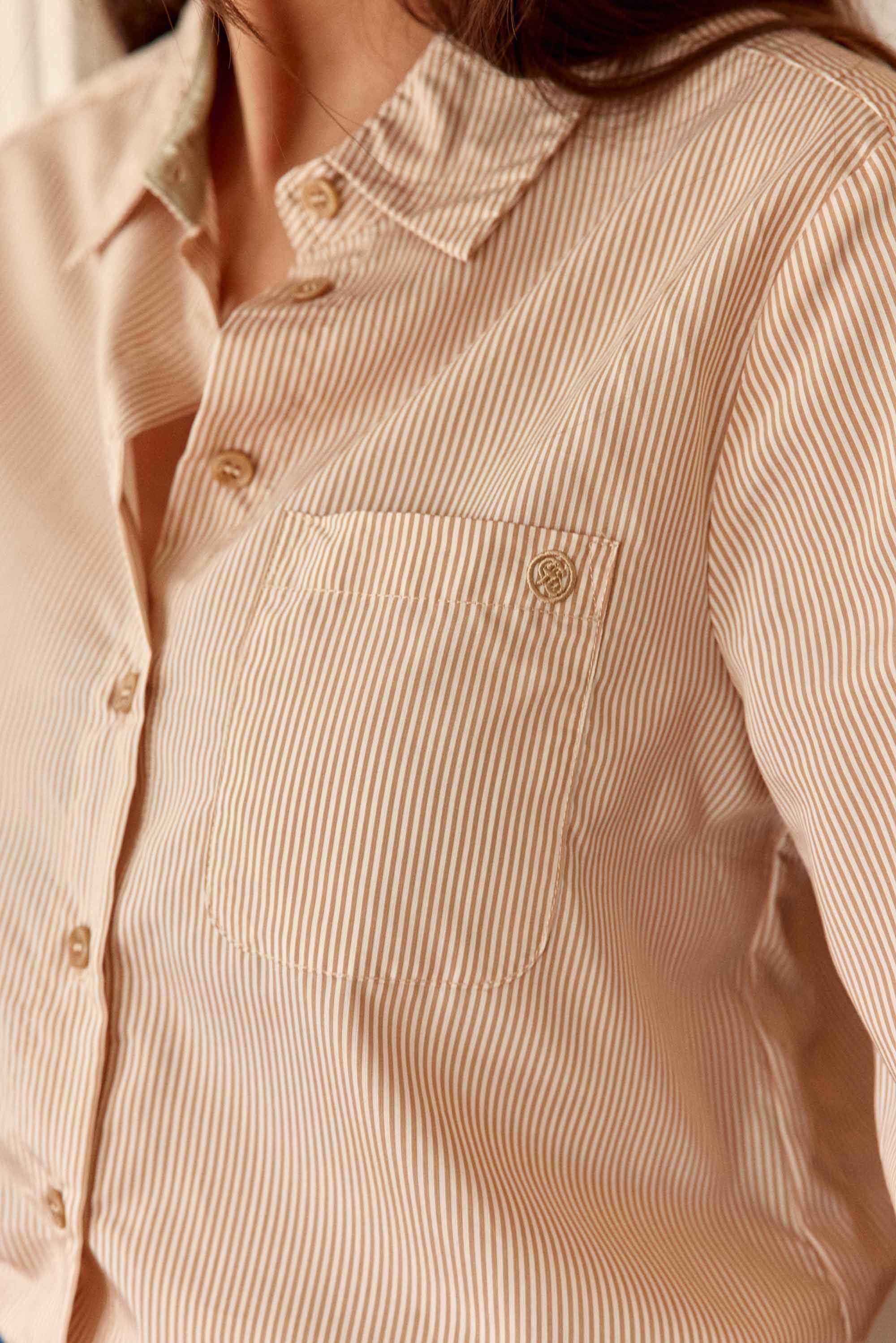 Chemisier beige - Carla